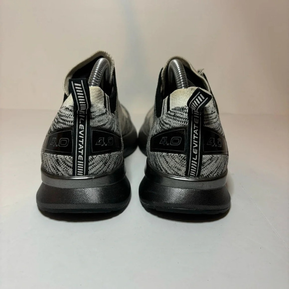 Brooks Women's Levitate 4 Running Shoes size 10 Medium(B) 1203351B121 BLK/WHT - Picture 6 of 9